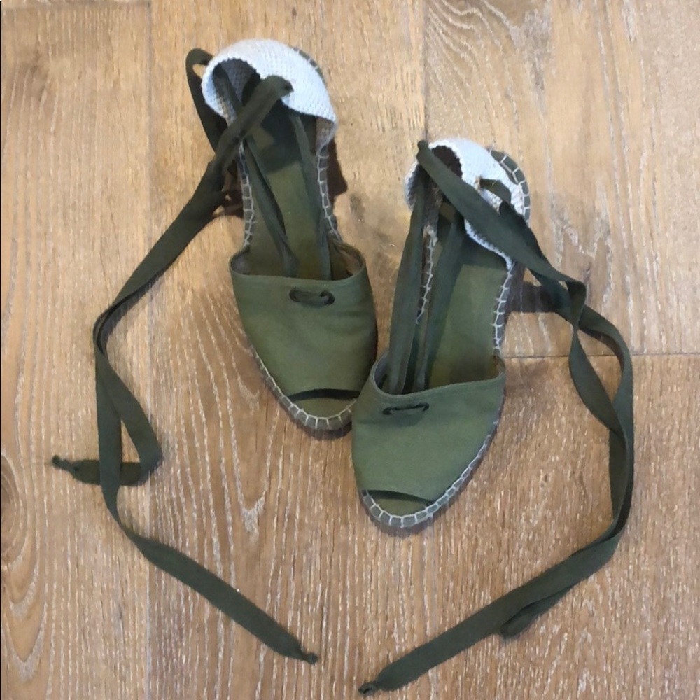 Army Green Espidrilles * size 7